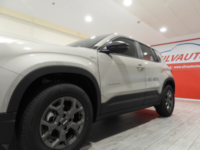 JEEP AVENGER 1.2 TURBO E-HYBRID EDCT6 100CV FWD LONGITUDE MY’26 (2026) 9