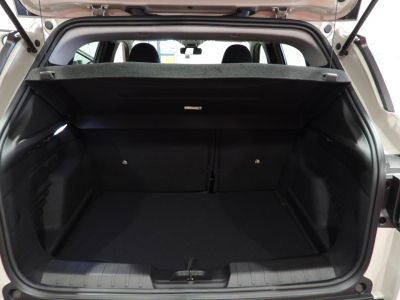JEEP AVENGER 1.2 TURBO E-HYBRID EDCT6 100CV FWD LONGITUDE MY’26 (2026) 24