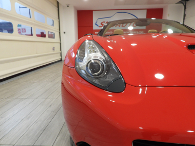 FERRARI CALIFORNIA (2010) 7