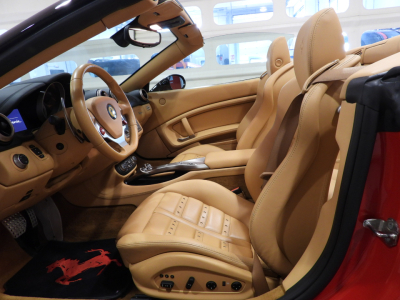 FERRARI CALIFORNIA (2010) 20