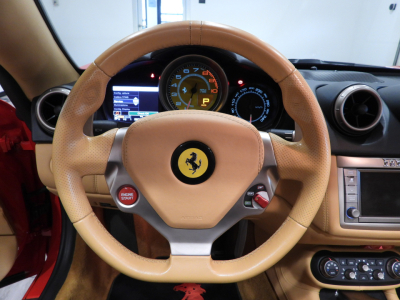 FERRARI CALIFORNIA (2010) 22
