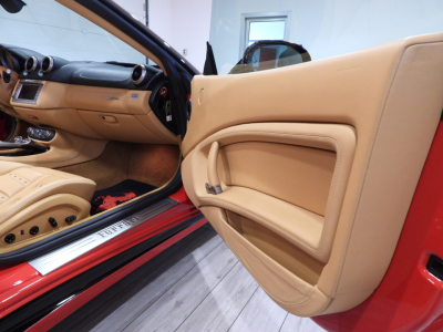 FERRARI CALIFORNIA (2010) 28