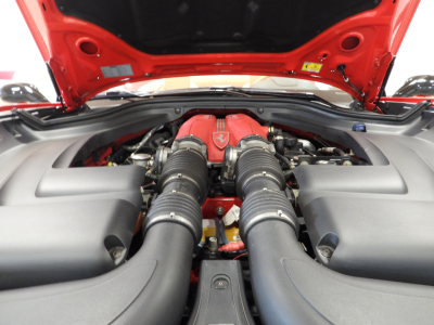 FERRARI CALIFORNIA (2010) 36