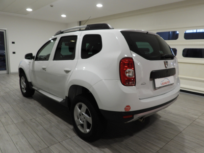 DACIA DUSTER 1.6 GPL LAUREATE 110CV (2012) 2