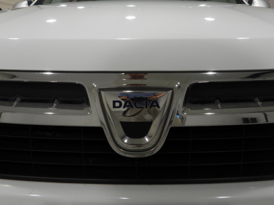 DACIA DUSTER 1.6 GPL LAUREATE 110CV (2012) 12