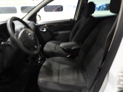 DACIA DUSTER 1.6 GPL LAUREATE 110CV (2012) 16