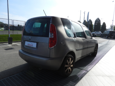 SKODA ROOMSTER 1.2 TSI 86CV AMBITION (2012) 4