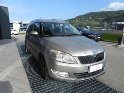 SKODA ROOMSTER 1.2 TSI 86CV AMBITION (2012) 5