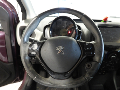 PEUGEOT 108 3P 1.0 ALLURE ETG5 (2014) 15