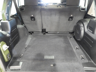 JEEP WRANGLER UNLIMITED 2.0 272CV SAHARA (2022) 34