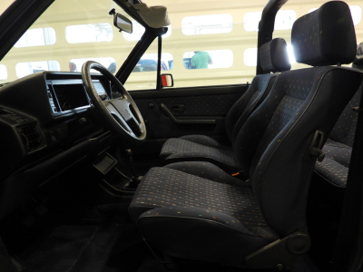 VOLKSWAGEN GOLF CABRIOLET 1.8 MKI ”YOUNG LINE” (1993) 16