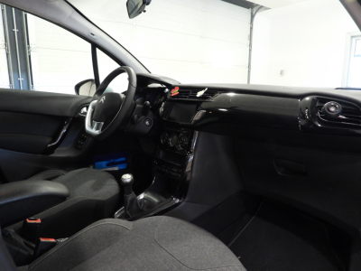 CITROEN C3 1.2 PURETECH FEEL 82CV (2017) 22