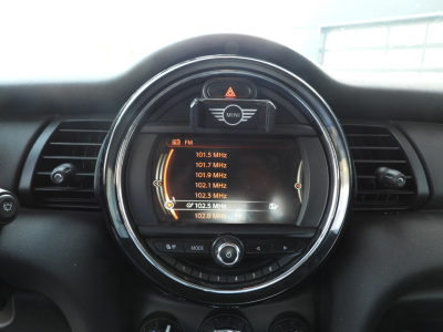 MINI ONE 75CV FIRST EDITION (2017) 17