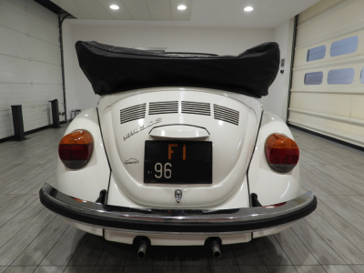 VOLKSWAGEN MAGGIOLONE CABRIOLET 1303 15D11 (1979) 4