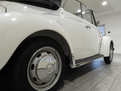 VOLKSWAGEN MAGGIOLONE CABRIOLET 1303 15D11 (1979) 13