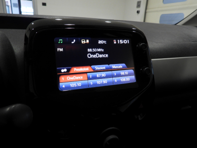 PEUGEOT 108 3P 1.0 ALLURE ETG5 (2014) 21