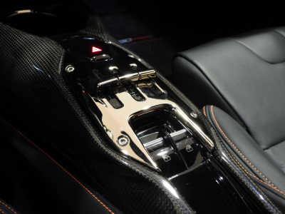 FERRARI SF90 STRADALE (2021) 25