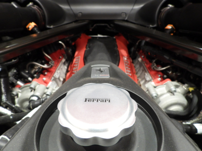FERRARI SF90 STRADALE (2021) 38