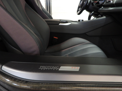 BMW i8 eDRIVE ”PROTONIC RED EDITION” (2016) 35