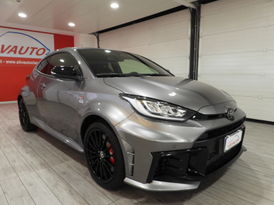 TOYOTA YARIS GR CIRCUIT (2024) 6