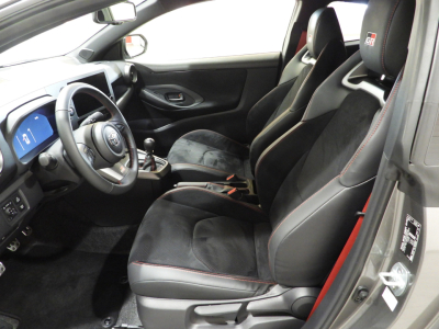 TOYOTA YARIS GR CIRCUIT (2024) 20