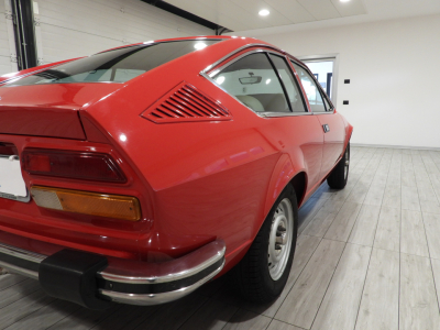 ALFA ROMEO ALFETTA GT 1.6 TIPO 116.04 (1977) 13