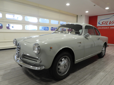 ALFA ROMEO GIULIETTA SPRINT 750B (1957) 2