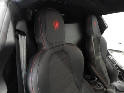 ALFA ROMEO 4C COMPETIZIONE 1.750cc TBi 240CV (2018) 32