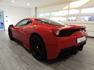 FERRARI 458 SPECIALE (2014) 3