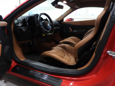 FERRARI 458 SPECIALE (2014) 15