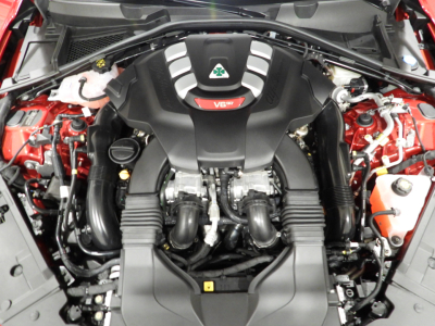 ALFA ROMEO GIULIA GTAM 2.9 V6 BI-TURBO 540CV (2021) 39