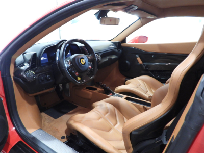 FERRARI 458 SPECIALE (2014) 26