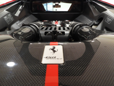 FERRARI 458 SPECIALE (2014) 34