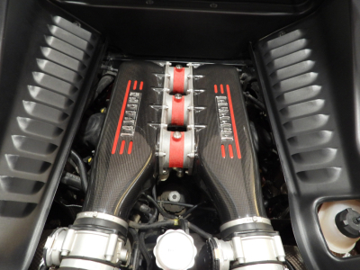 FERRARI 458 SPECIALE (2014) 35