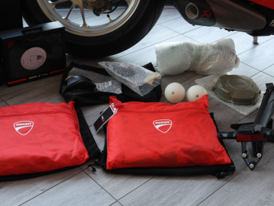DUCATI PANIGALE V4 BAUTISTA 2022 WORLD CHAMPION REPLICA (2024) 29