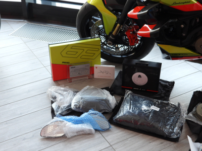 DUCATI STREETFIGHTER V4S LAMBORGHINI (2023) 28