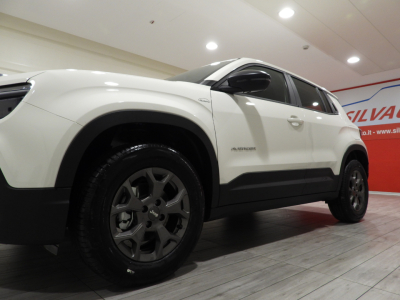 JEEP AVENGER 1.2 TURBO E-HYBRID EDCT6 100CV FWD LONGITUDE MY’26 (2026) 9