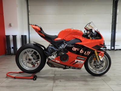 DUCATI PANIGALE V4 BAUTISTA 2022 WORLD CHAMPION REPLICA (2024) 4