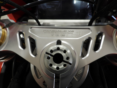 DUCATI PANIGALE V4 BAUTISTA 2022 WORLD CHAMPION REPLICA (2024) 18