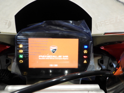 DUCATI PANIGALE V4 BAUTISTA 2022 WORLD CHAMPION REPLICA (2024) 19