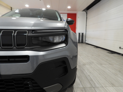 JEEP AVENGER 1.2 TURBO E-HYBRID EDCT6 100CV FWD LONGITUDE MY’26 (2026) 8