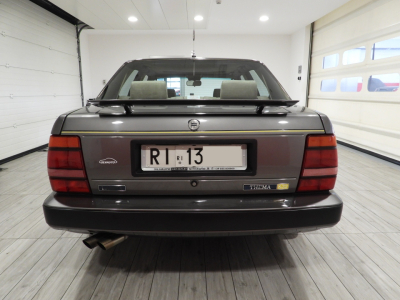 LANCIA THEMA 8.32 “FERRARI” 215CV I^ SERIE (1987) 4