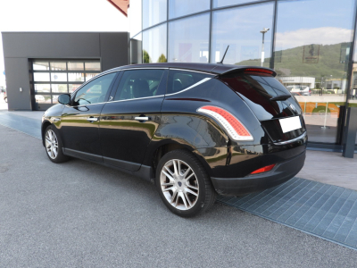 LANCIA DELTA 1.6 MJT DPF PLATINO 120CV (2010) 3