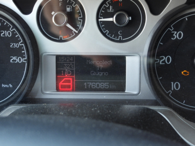 LANCIA DELTA 1.6 MJT DPF PLATINO 120CV (2010) 16