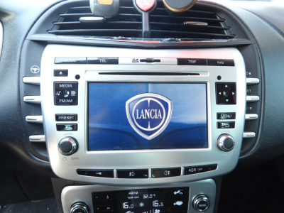 LANCIA DELTA 1.6 MJT DPF PLATINO 120CV (2010) 17