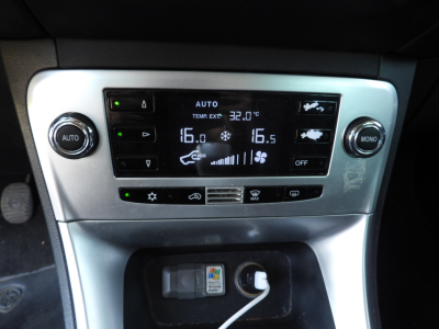 LANCIA DELTA 1.6 MJT DPF PLATINO 120CV (2010) 18