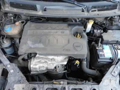LANCIA DELTA 1.6 MJT DPF PLATINO 120CV (2010) 26