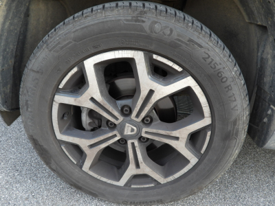 DACIA DUSTER 1.0 TCE 100CV GPL PRESTIGE (2021) 25