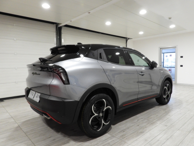 ALFA ROMEO JUNIOR HYBRID SPECIALE 1.2 136CV EDCT6 MY’ 25 (2025) 5