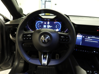 ALFA ROMEO JUNIOR HYBRID SPECIALE 1.2 136CV EDCT6 MY’ 25 (2025) 21
